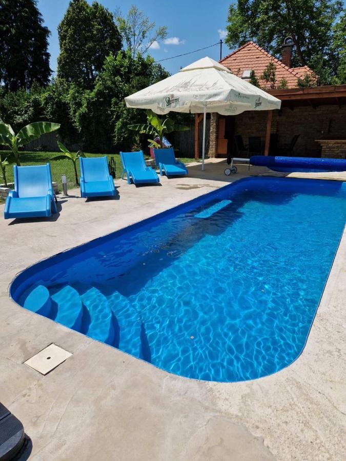 Villa Gabino Balatonbereny Ngoại thất bức ảnh